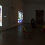 Salle vidéo de l'exposition Les Nouveaux Mythes